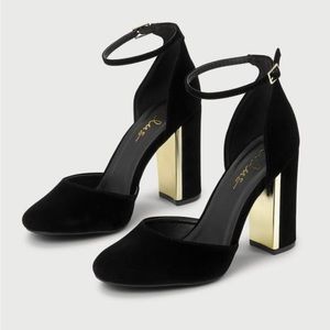 Lulu's Laura Black Velvet Ankle Strap Heels